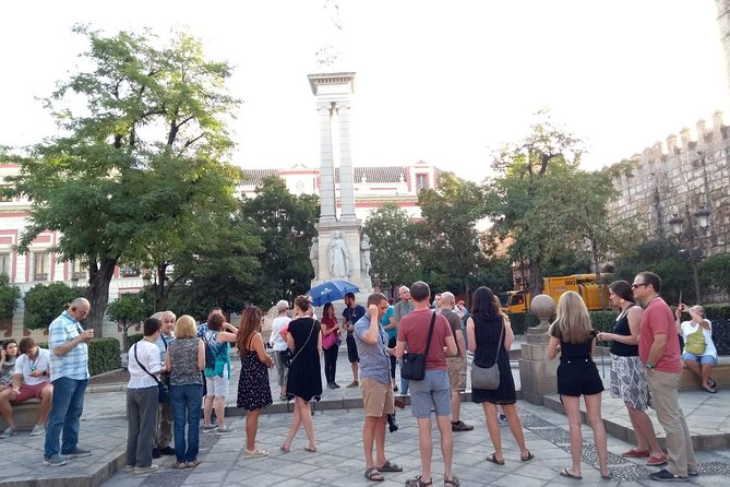 Cathedral of Seville English Guided Tour with Skip the Line & Access to Giralda - Group Size, Headsets, and How to Get the Most Out of It