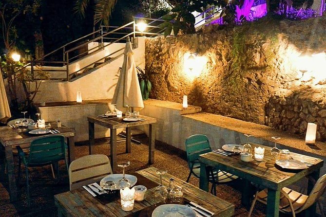 Caves of Genova Admission in Palma de Mallorca - The steep-and-slip reality: footwear and pace matter