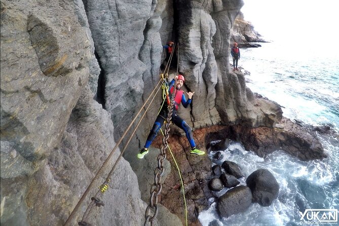 Coastering in Gran Canaria (Aquatic Route in the ocean cliffs) - Practical Tips That Will Save You Trouble