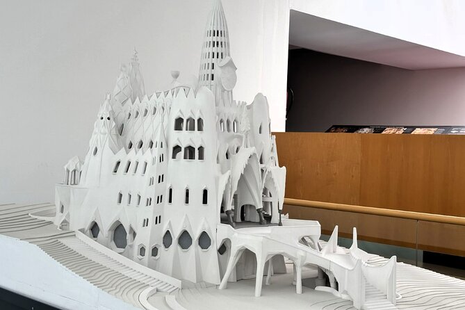 Colonia Guell & Gaudi's Crypt Admission Ticket with Audioguide - Colònia Güell Village: More Than a Pretty Setting