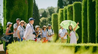 Cordoba: Alcazar of Christian Monarchs 1–Hour Guided Tour - Walk of the Kings: A Photo Spot With Real Meaning