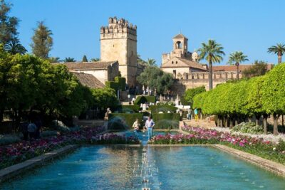 Córdoba: Alcazar Skip the Line Guided Tour - The 1-hour itinerary: rooms, mosaics, and a garden walk