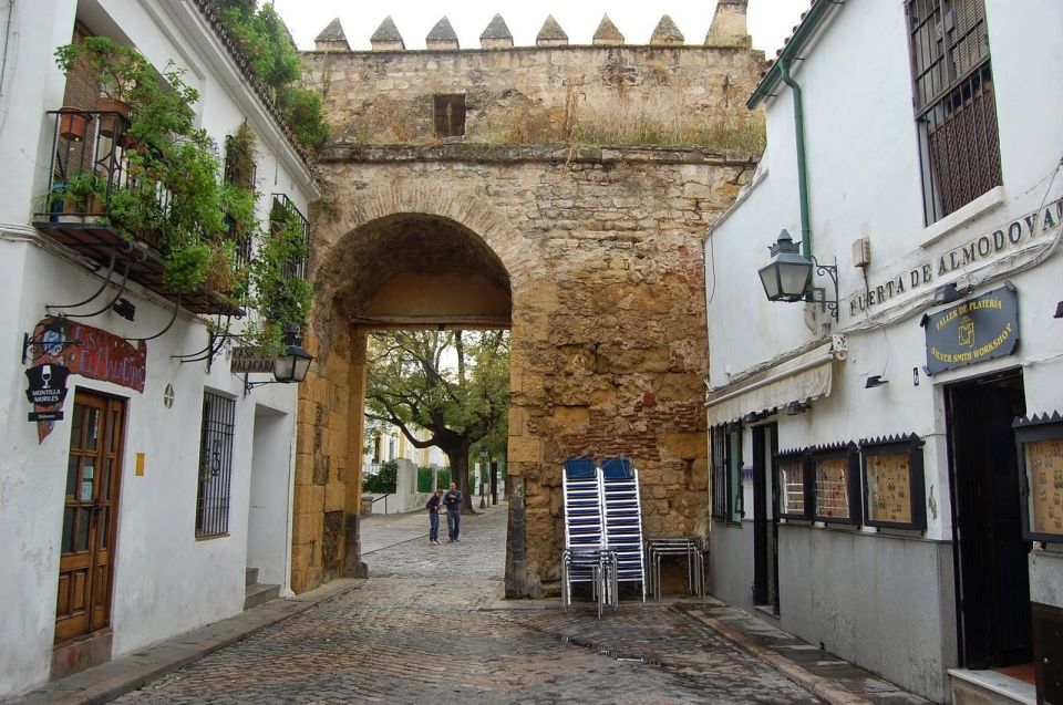 Cordoba: Bike Tour (E-Bike Available) - Price, value, and why 2 hours feels like the sweet spot