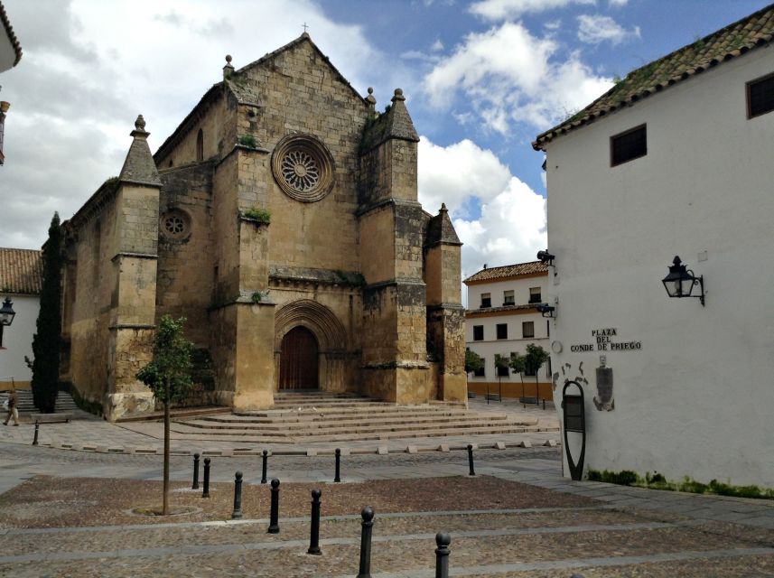 Cordoba: Bike Tour (E-Bike Available) - Christian Reconquest churches without turning it into a long museum day