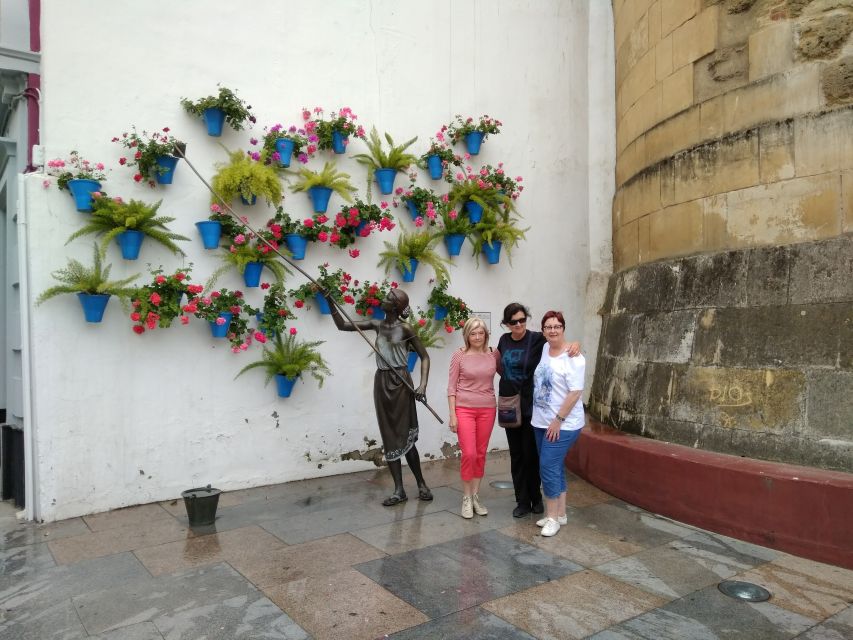 Córdoba Daily Highlights Bike Tour - Churches, Manolete, and Viana Palace: Where Córdoba Gets Personal