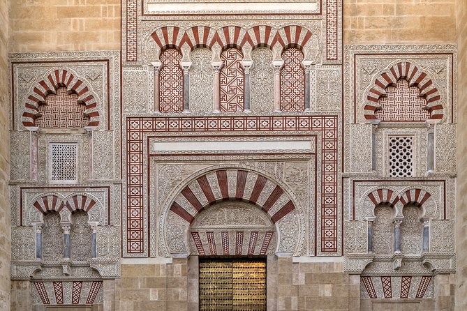 Cordoba Day Trip with Mosque-Cathedral Ticket from Seville - Judería Walk and the Cordoba Synagogue: The Small Stop With Meaning