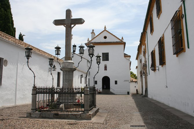 Cordoba Day Trip with Mosque-Cathedral Ticket from Seville - Comfort and Listening: Headphones, Group Size, and How to Have a Better Day