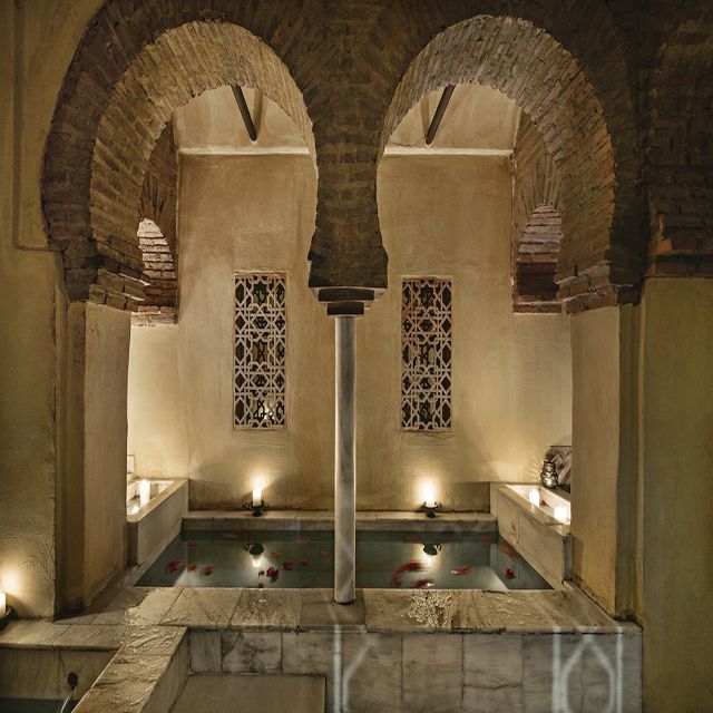 Córdoba: Hammam Al Ándalus Entry Ticket w/Optional Massage - Key things to know before you go
