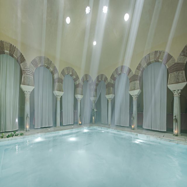 Córdoba: Hammam Al Ándalus Entry Ticket w/Optional Massage - Where the guide fits in: feeling comfortable in a place with rules