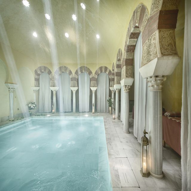 Córdoba: Hammam Al Ándalus Entry Ticket w/Optional Massage - Stairs, steam, and steady footing: practical comfort notes