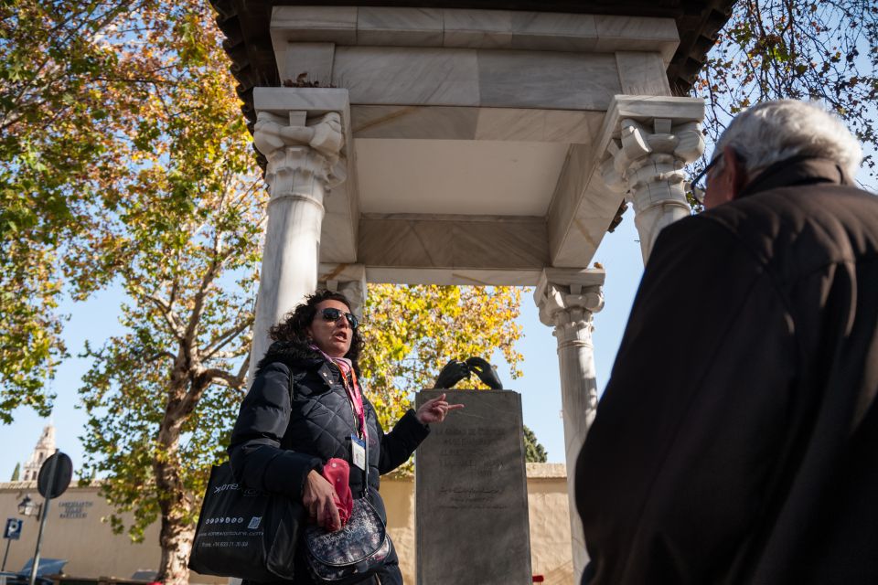 Cordoba: Jewish Quarter and Mosque-Cathedral Guided Tour - Key things you’ll notice on this tour