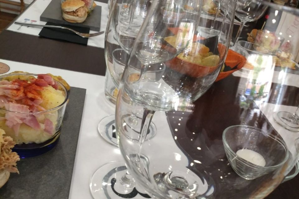 Córdoba: Local Wine Tasting Evening - Should you book this Córdoba wine tasting?