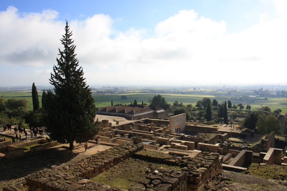 Córdoba: Medina Azahara 3-Hour Guided Tour - Salón Rico exterior: standing near the reception space of Abd-ar-Rahman III