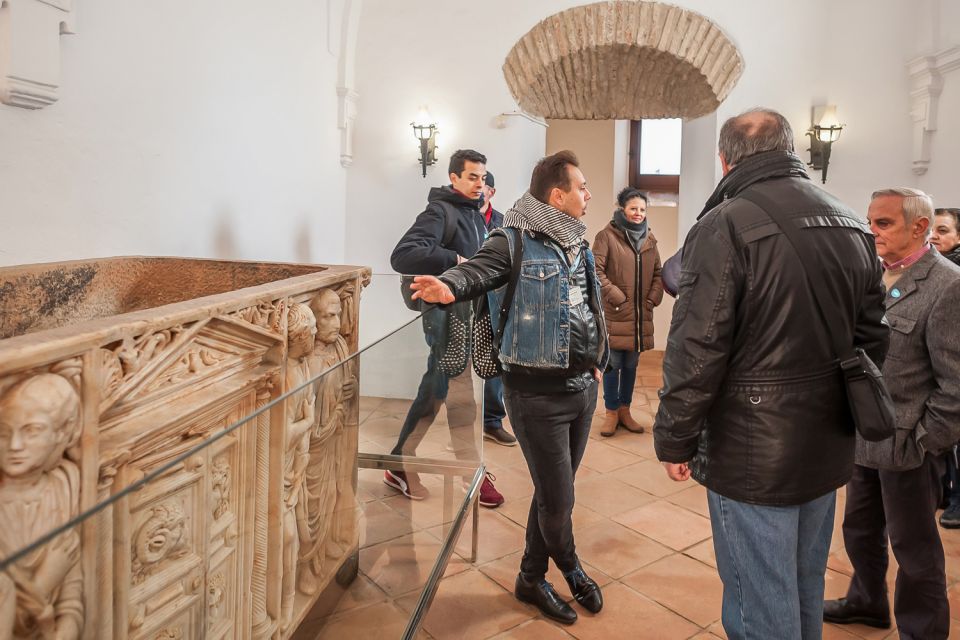Cordoba: Monuments Walking Tour - Where It Ends: Mosque–Cathedral Close-By Tapas and Dinner Ideas