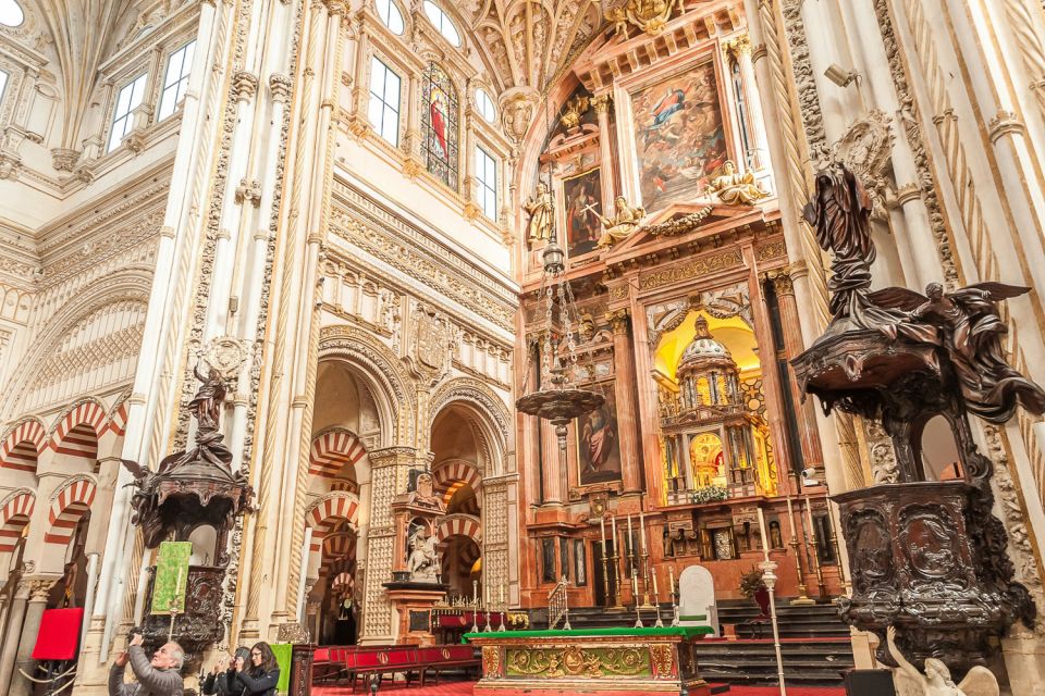 Cordoba: Monuments Walking Tour - Judería de Córdoba: Little Streets, Big Stories