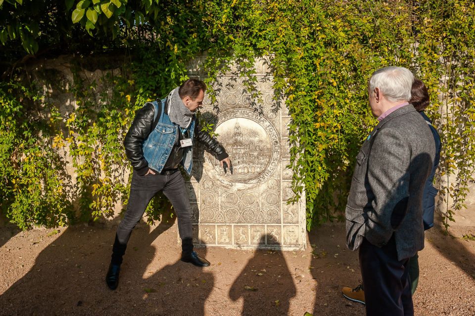 Cordoba: Monuments Walking Tour - Guides, Small Groups, and Why Names Keep Popping Up