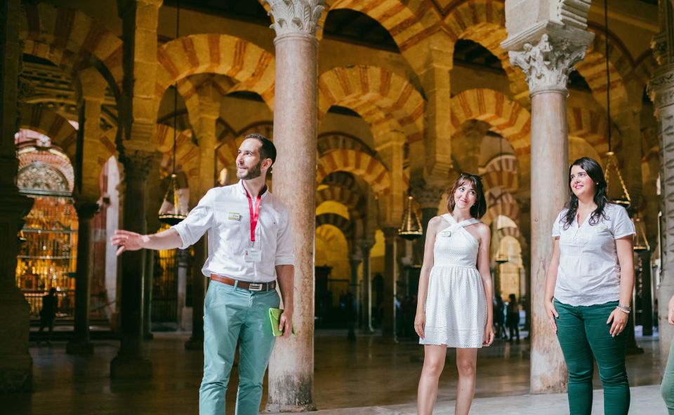 Córdoba: Mosque-Cathedral & Alcazar Guided Tour - What Makes the Guide Matter: Rafa, Mame, and Olivia’s Style