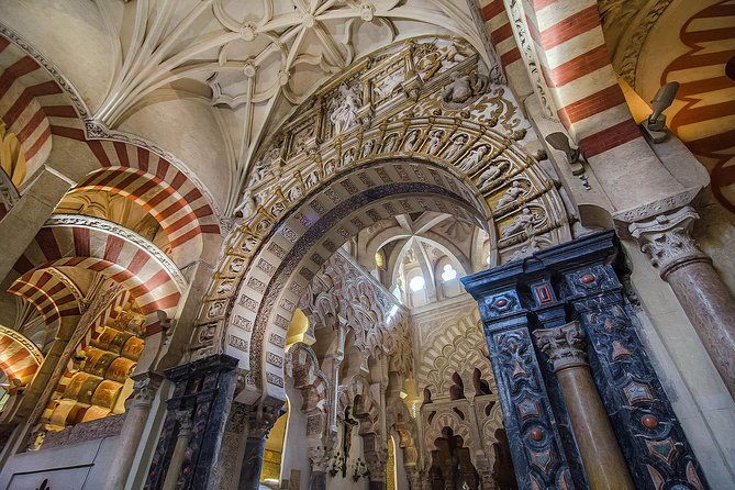Cordoba: Mosque, Jewish Quarter and Alcazar - Entering Cordoba with a guide: why it changes everything
