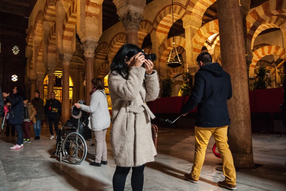 Córdoba: Skip-the-Line Great Mosque-Cathedral History Tour - Nine centuries of changes: why the building feels layered
