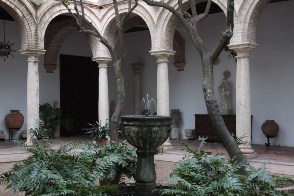 Córdoba: Viana Palace Gardens and Patios Entry Ticket - Is It Worth $10? Value in Real Life