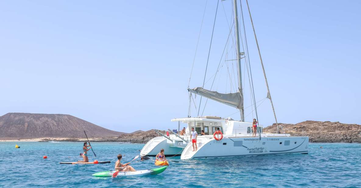 Corralejo: Adults-Only Catamaran Day Trip to Lobos Island - Pickup and sail-out: getting to the boat without stress