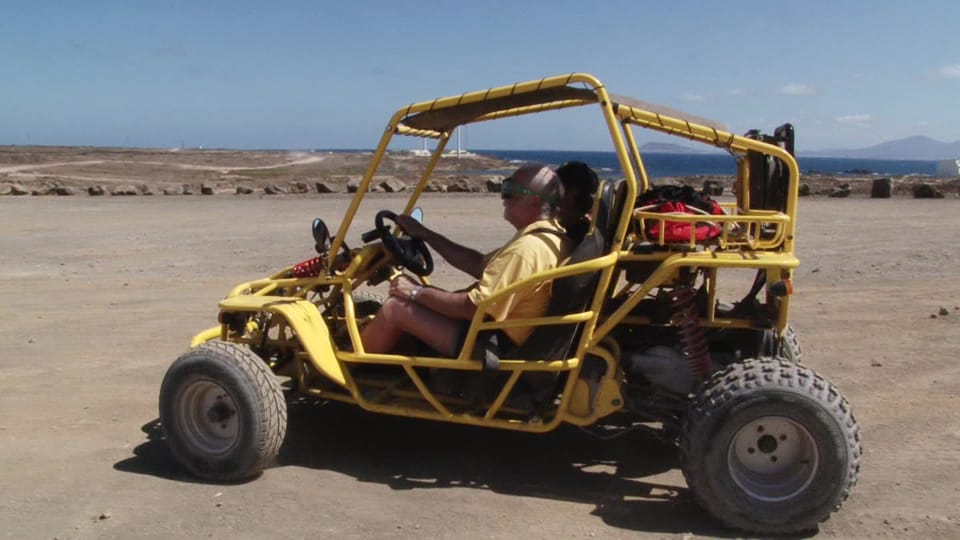 Corralejo: Buggy Safari Tour - Don Pepe bar stop: good break time, not a meal replacement