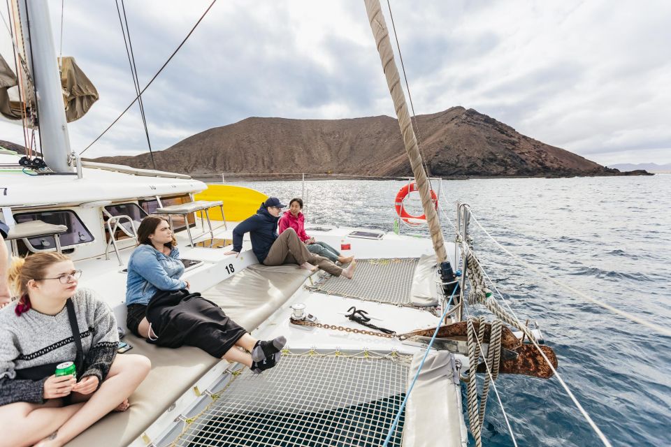 Corralejo: Lobos Island Catamaran Tour with Drinks & Snorkel - Who This Tour Fits Best in Fuerteventura