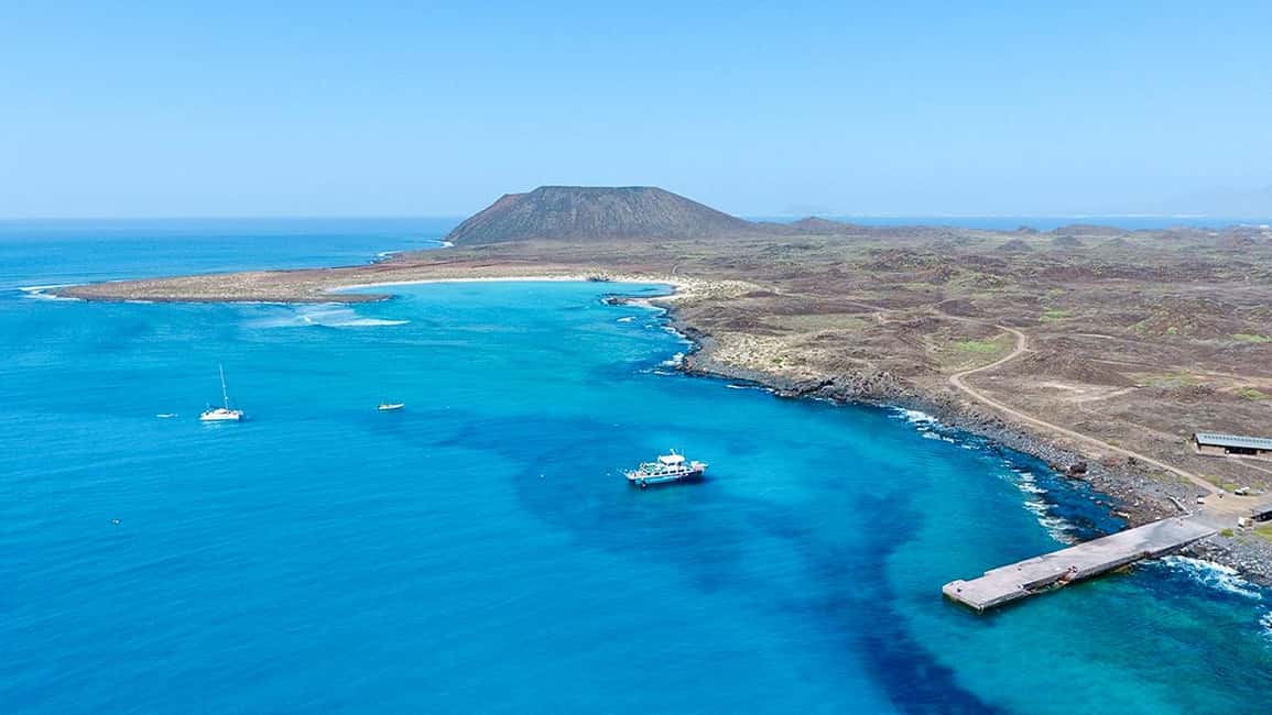 Corralejo: Snorkeling on Lobos Island & Return Ferry Ticket - Why Lobos Island snorkeling from Corralejo feels worth the trip