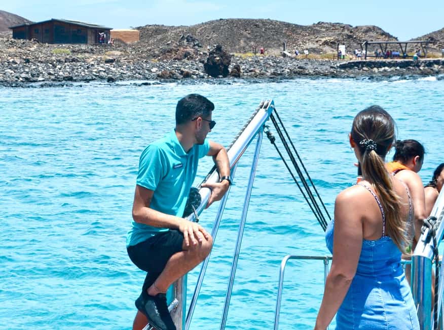 Corralejo: Snorkeling on Lobos Island & Return Ferry Ticket - What to pack so the day stays fun (not a sunburn story)