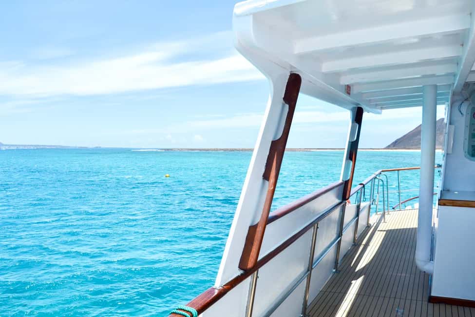 Corralejo: Snorkeling on Lobos Island & Return Ferry Ticket - Price and value: what your $31 gets you (and why it’s not just a ferry)