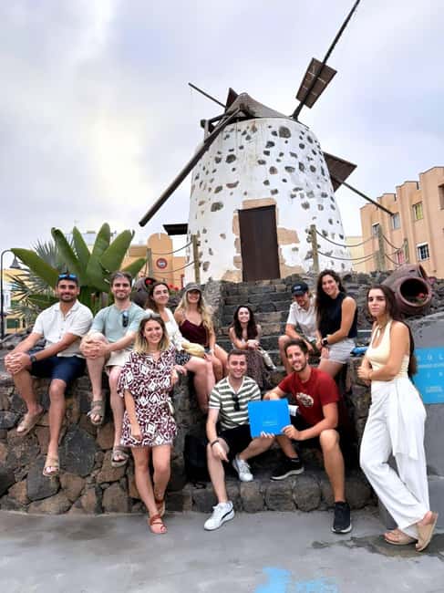 Corralejo: Walking tour with tastings of local products - Laura’s Tour Style: Stories, Inclusion, and Practical Advice