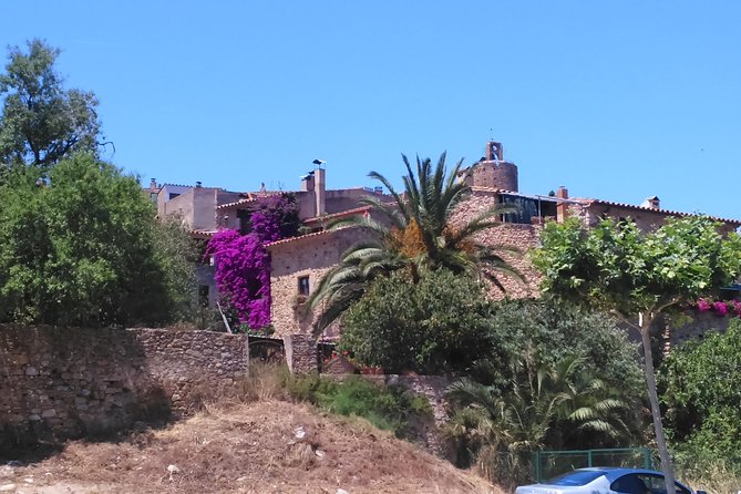Costa Brava and Medieval Villages Small Group from Girona - Peratallada: walls, moat, and palace-style medieval drama