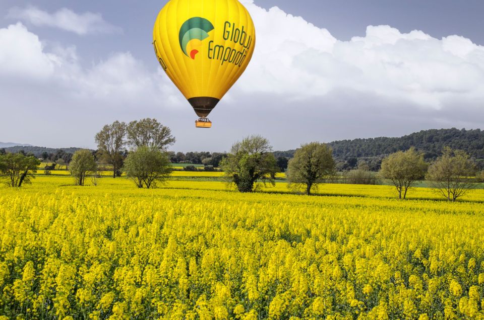 Costa Brava: Hot Air Balloon Flight - Shared - What you can spot: Peratallada, Pals, Ullastret, and friends