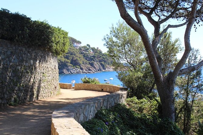Costa Brava Typical Towns Full Day Tour from Barcelona - The Boat Time and the Empúries Ruins Finale