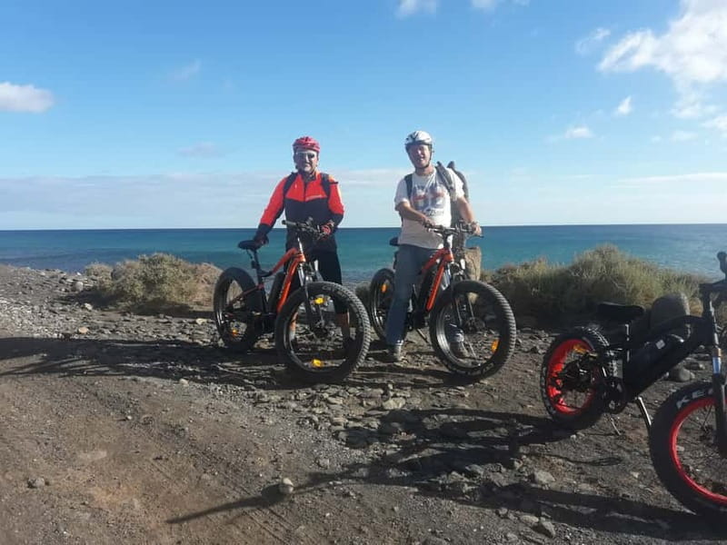 Costa Calma: E-bike Tour/E-scooter - Riding rules you should take seriously: off-road control and age limits