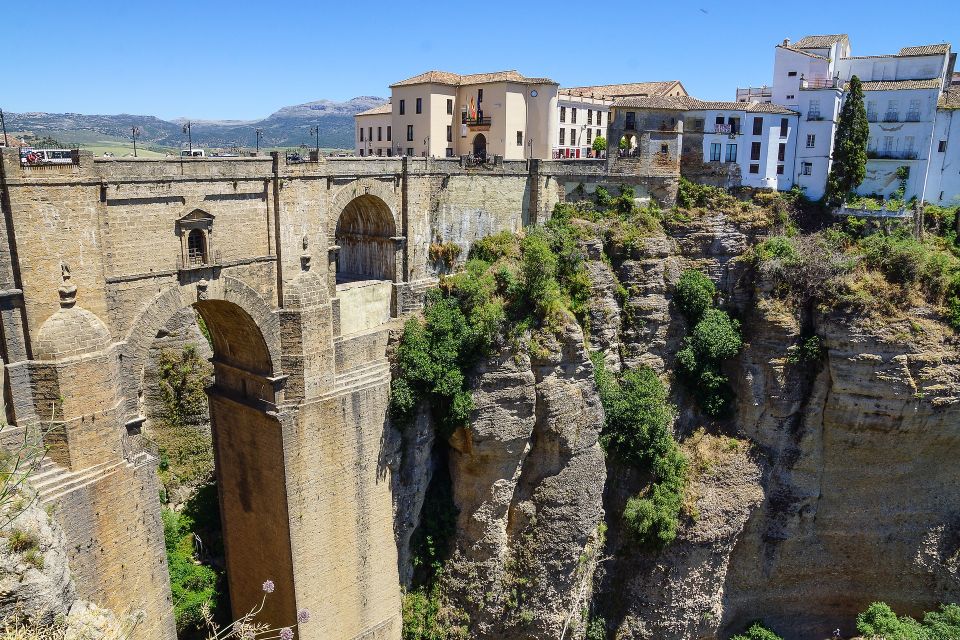 Costa del Sol: Day Trip to Ronda and Setenil - Getting there from the Costa del Sol: coach comfort and real pick-up options