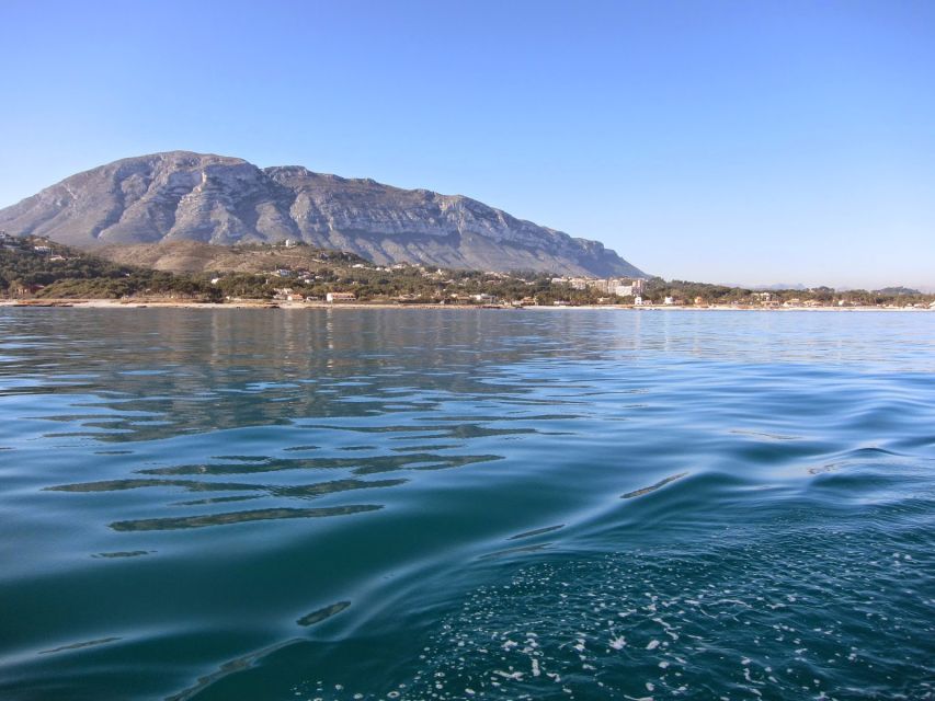 Denia: Cova tallada Catamaran Trip w/ Mussel Tasting & Wine - Key things I’d plan around