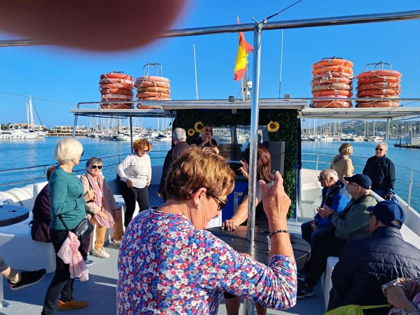 Denia: Cova tallada Catamaran Trip w/ Mussel Tasting & Wine - Who should book this Denia catamaran trip