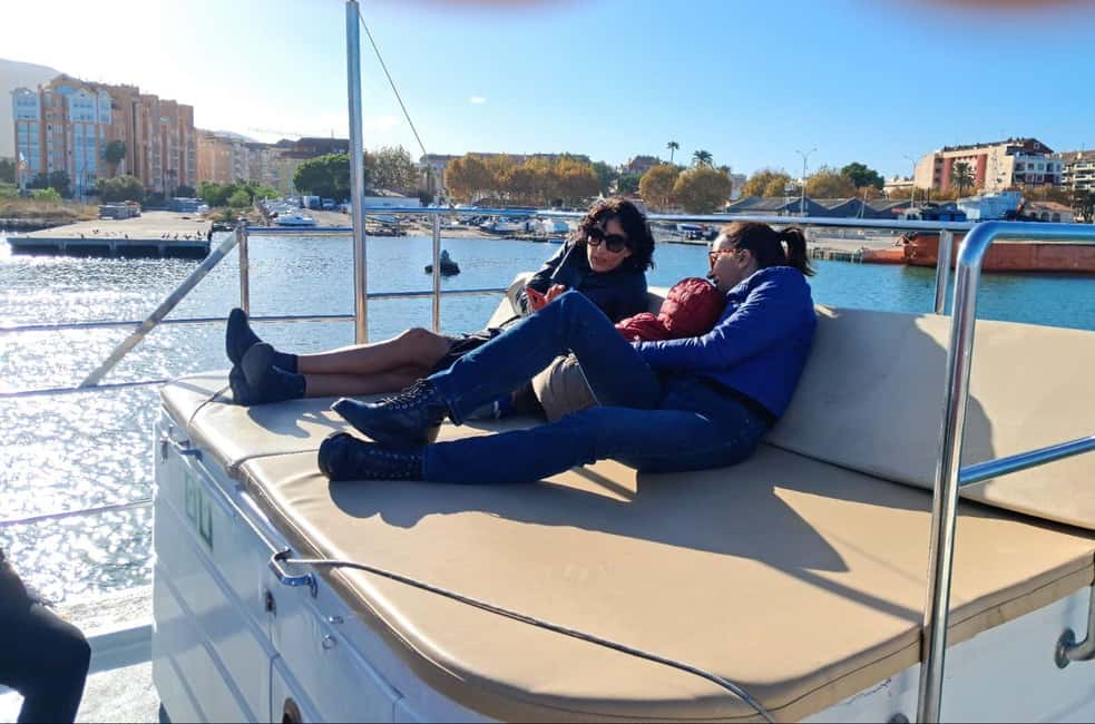Denia: Cova tallada Catamaran Trip w/ Mussel Tasting & Wine - Getting as close as allowed to Cova Tallada