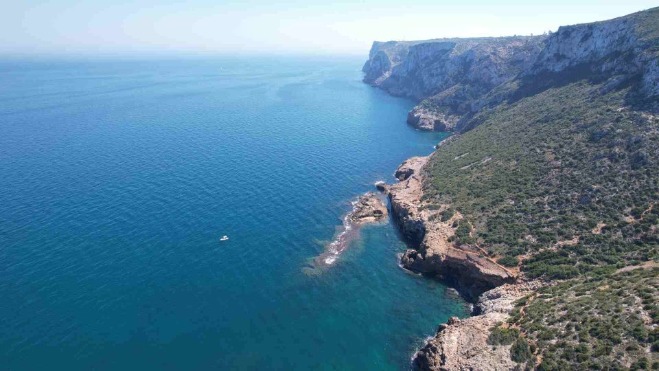 Dénia & Jávea: Portixol Sailing Catamaran Excursion with BBQ - Music, atmosphere, and the mood on the return trip