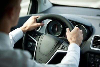 Departure Private Transfer from Barcelona City Hotels to Barcelona Airport - The Vehicle Reality: Up to 7 Passengers, But Choose for Your Luggage