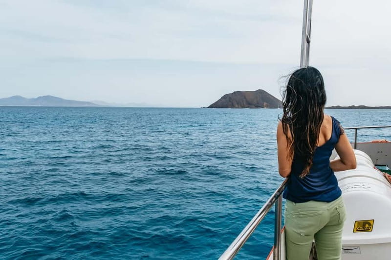Desde Corralejo: Lobos Island Ferry with Optional Transfer - Who this trip suits best (and who should skip it)
