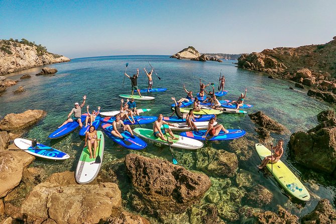 Discover the best corners of the island in paddle surf - Cliffs, Caves, and the Quiet Feeling of Being on the Coast