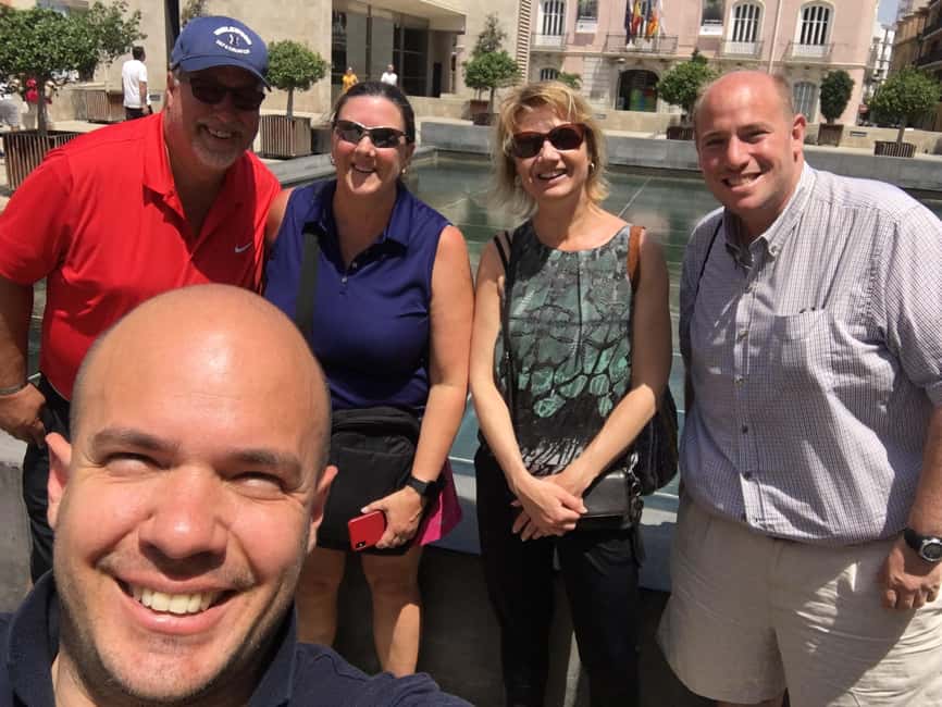 Discover Valencia: Guided Walking Tour - What the Guides Are Like (Based on Real-World Experience)