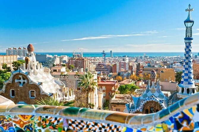 E-Bike Barcelona Highlights & Park Guell in Small Group - Passing La Pedrera and gliding the Modernist façades