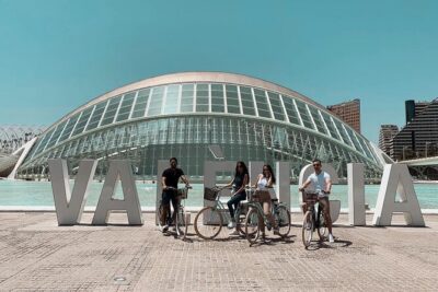 E-Bike Grand Valencia Private Tour - Meeting point at C/ dels Cavallers and what to expect