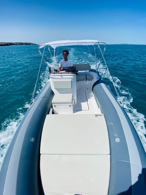El Arenal: Private Mallorca Boat Rental (No License Needed) - Bluetooth music and that sun-on-skin rhythm