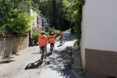 Electric Bike Tour with 2 Options to Explore Granada - Meeting Point on Cuesta de Gomérez: Easy to Find, Don’t Rush