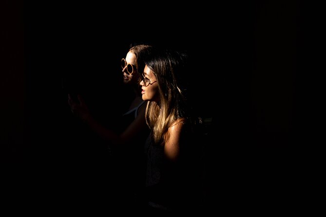Elevate Your Photography - Barcelona Private Tour & Workshop - Plaça Reial and Pont del Bisbe: icon shots with real composition practice