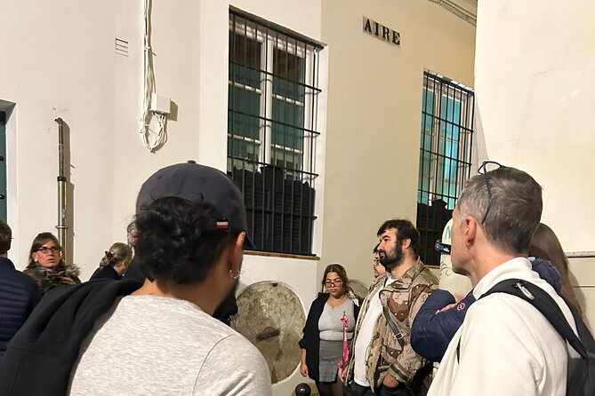 Enchanted Seville Walking Tour - Small-Group Interaction: Great for Questions, Tricky for Expectations
